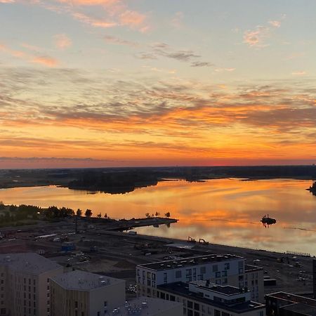 18Th Floor Helsinki High Point 1 Bdr Apartment With City View - Free Garage Parking المظهر الخارجي الصورة